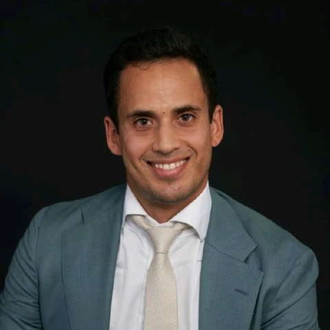 Luis Hernandez